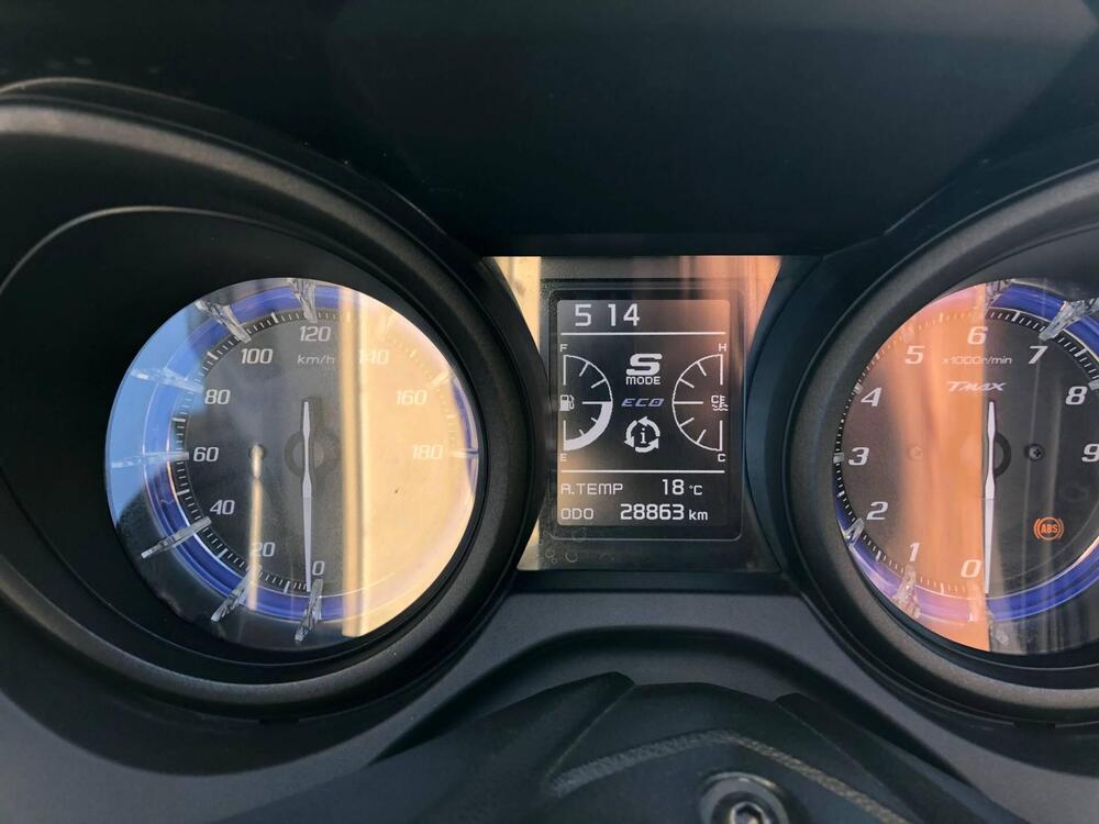 Yamaha T-Max 560 (2020 - 21) (5)