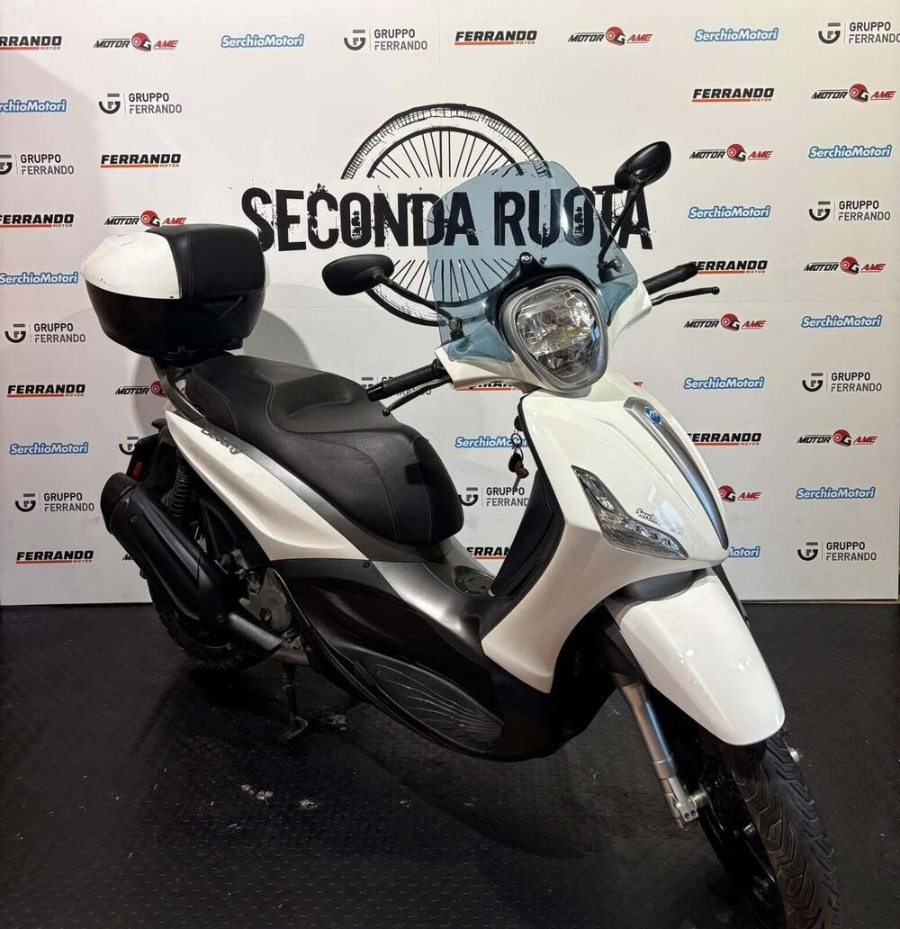 Piaggio Beverly 350 ABS (2016 - 20) (4)