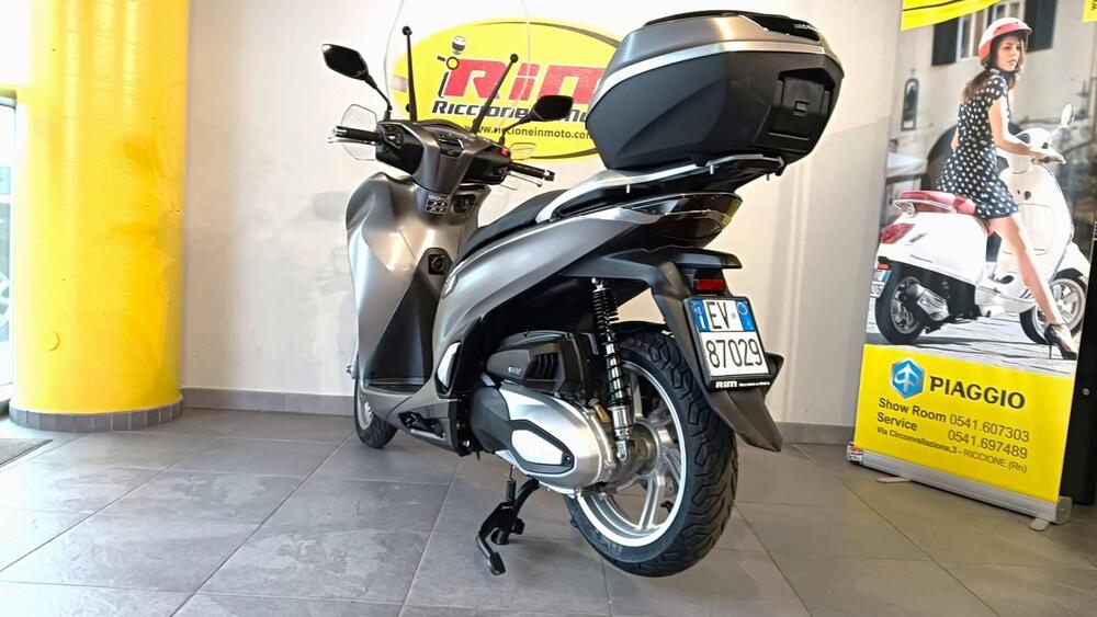 Honda SH 350 (2021 - 24) (5)