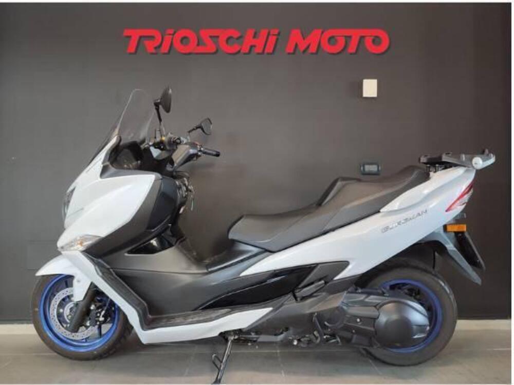 Suzuki Burgman AN 400 (2017 - 20) (2)