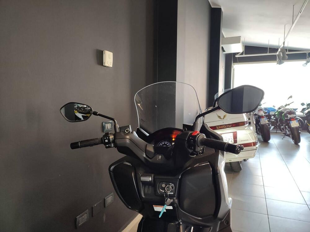 Suzuki Burgman AN 400 (2017 - 20) (6)