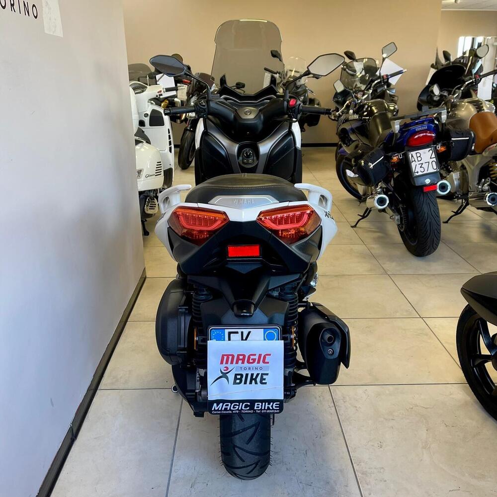 Yamaha X-Max 300 ABS (2017 - 20) (8)