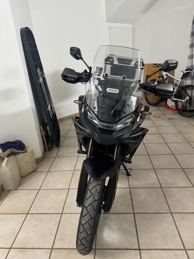 CFMOTO 700MT Adventure (2025 - 26) usata