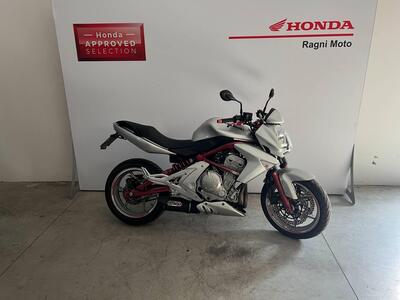 Kawasaki ER-6N (2006 - 09) usata