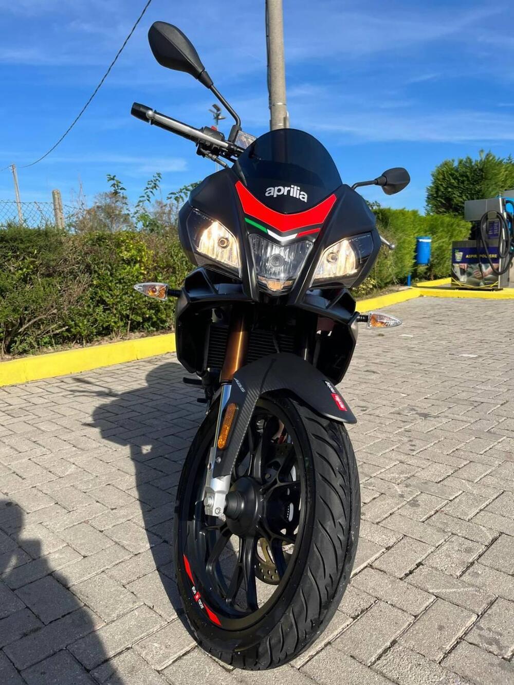 Aprilia Tuono 125 (2017 - 20) (7)