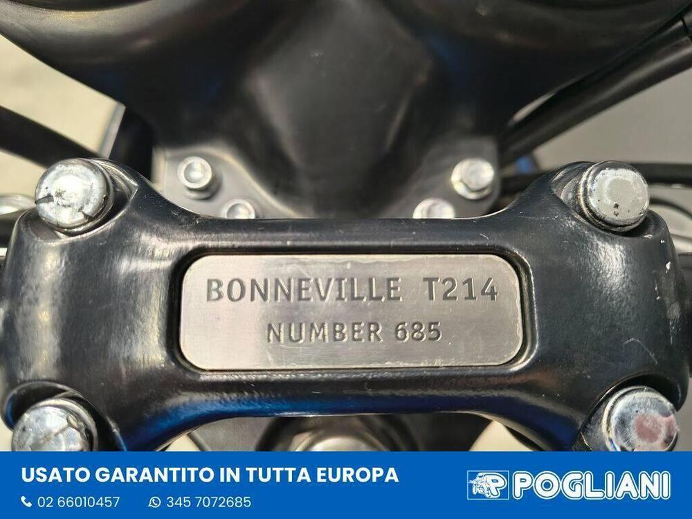 Triumph Bonneville T214 (2015) (7)