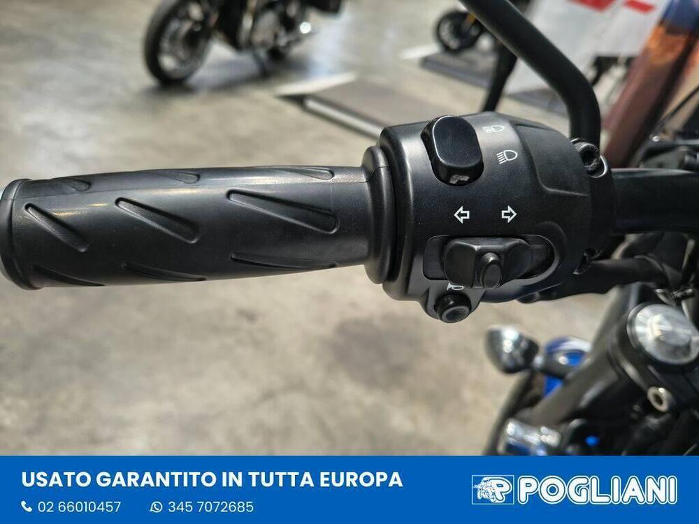 Triumph Bonneville T214 (2015) (9)