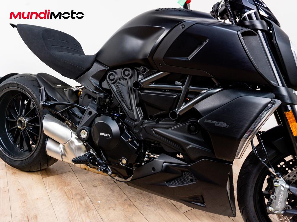 Ducati Diavel 1260 Lamborghini (2021) (5)