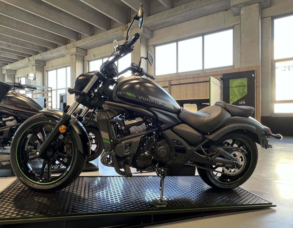 Kawasaki Vulcan S (2021 - 24) (2)