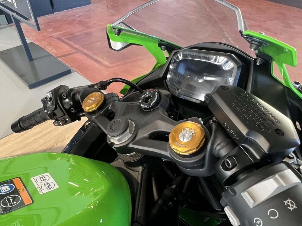 Kawasaki Ninja ZX-4RR (2024 - 26) (5)