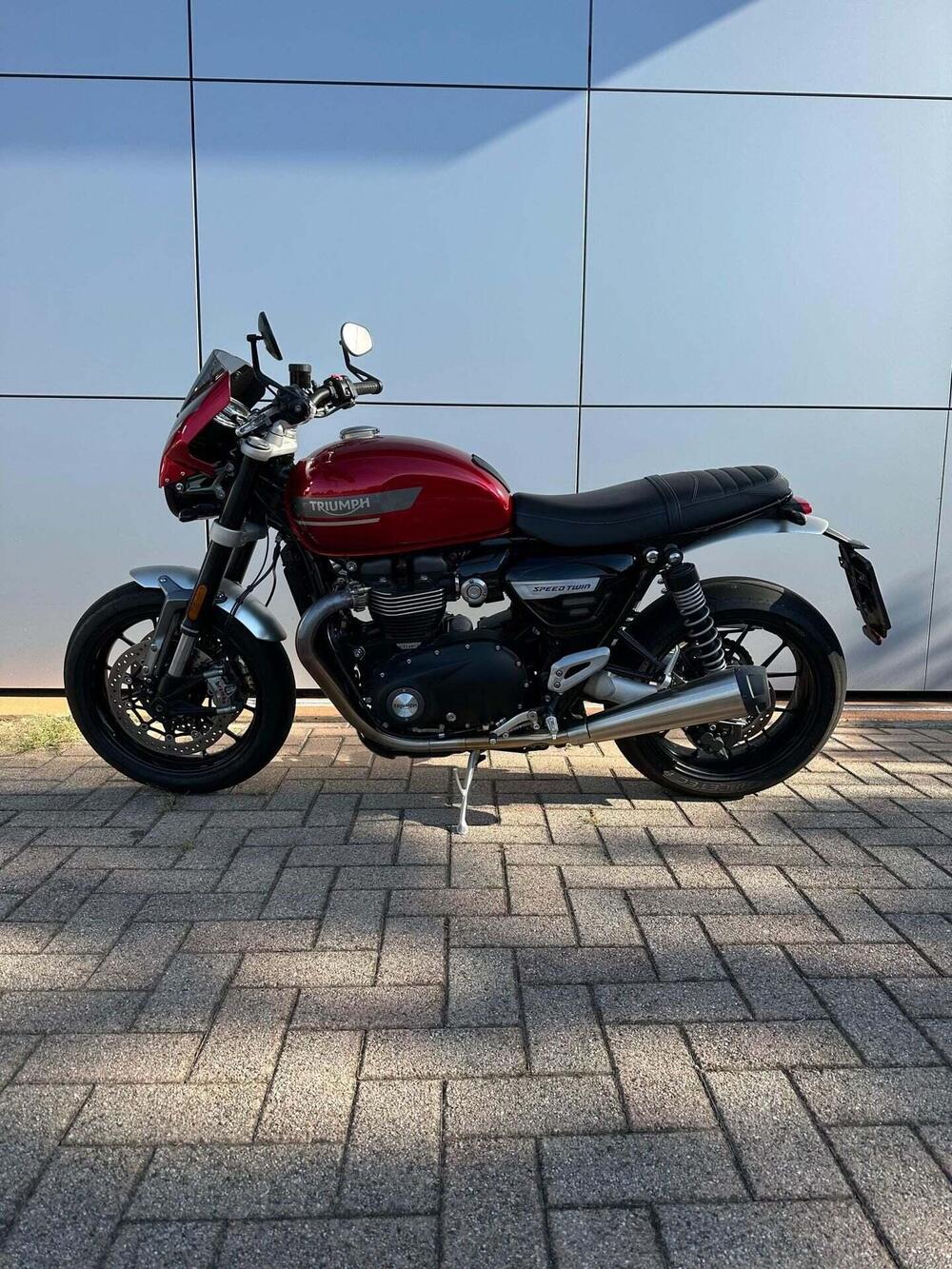 Triumph Speed Twin 1200 (2021 - 24) (2)