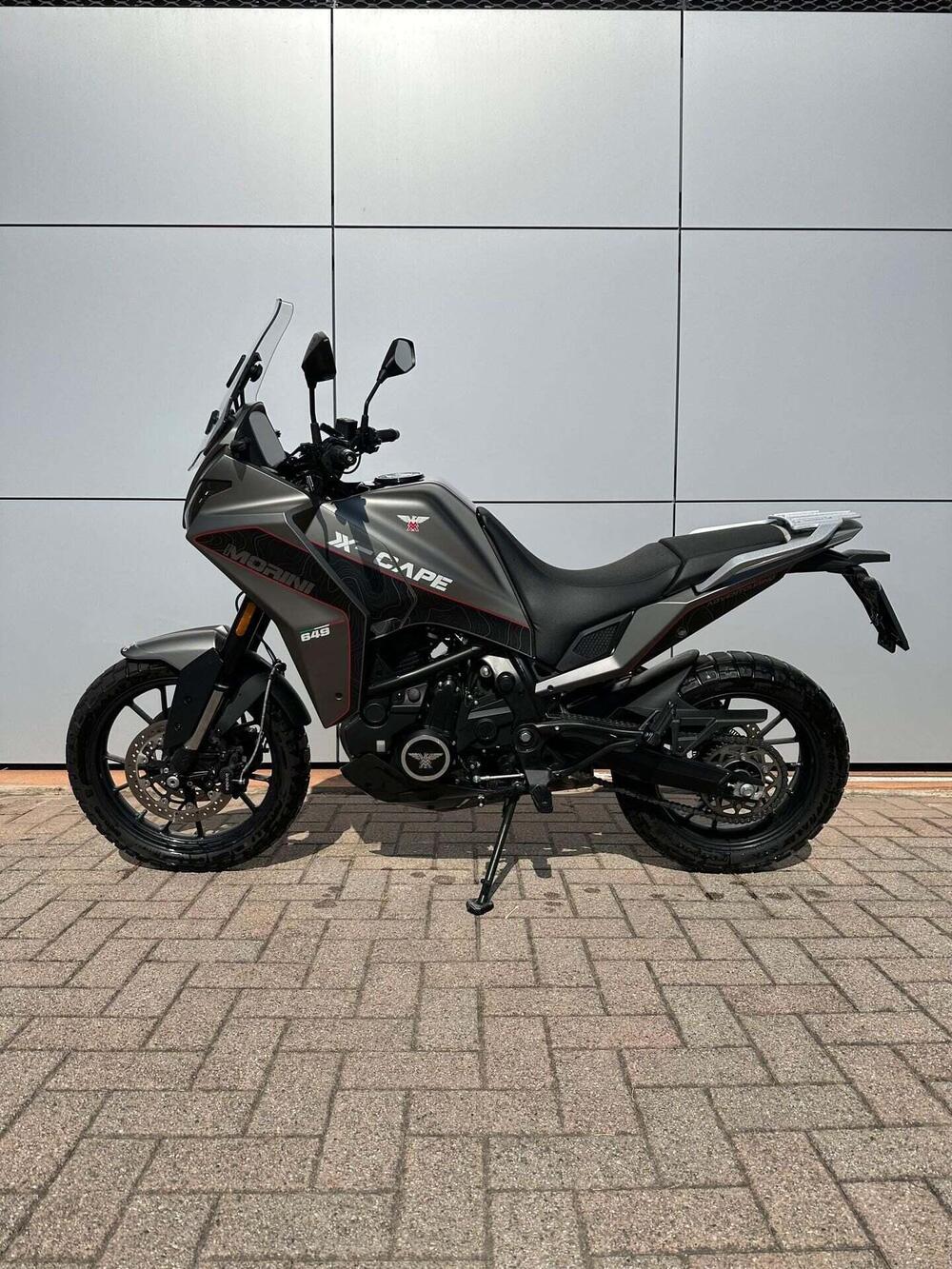 Moto Morini X-Cape 650 (2021 - 26) (2)