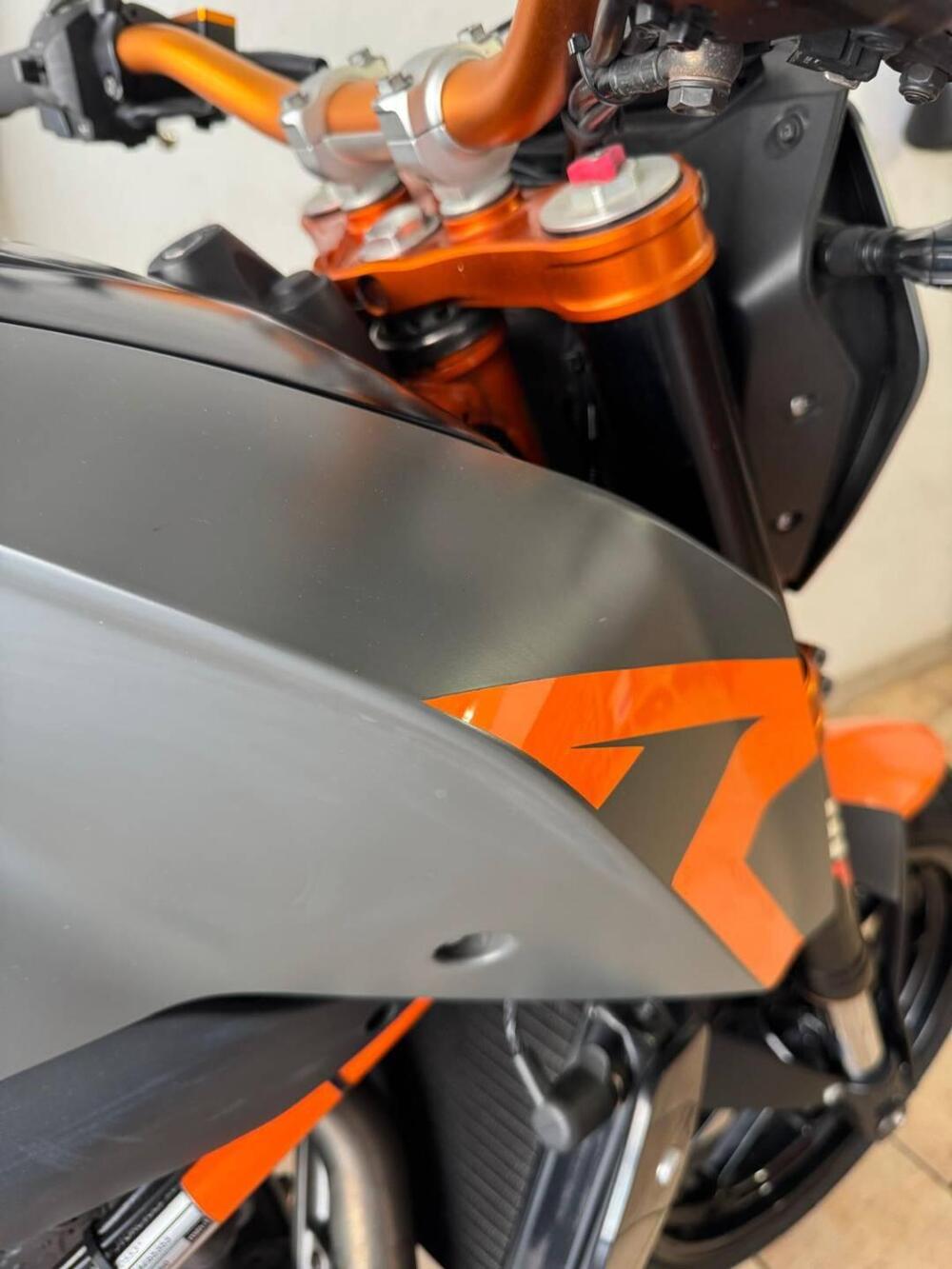 KTM 690 Duke (2012 - 16) (9)