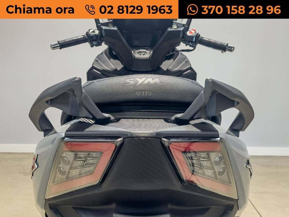 Sym Joymax 300 Z (2025 - 26) (7)