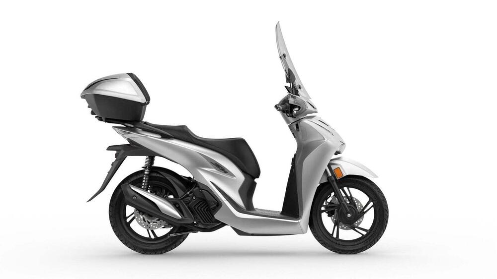 Honda SH 150i (2024 - 25) (2)