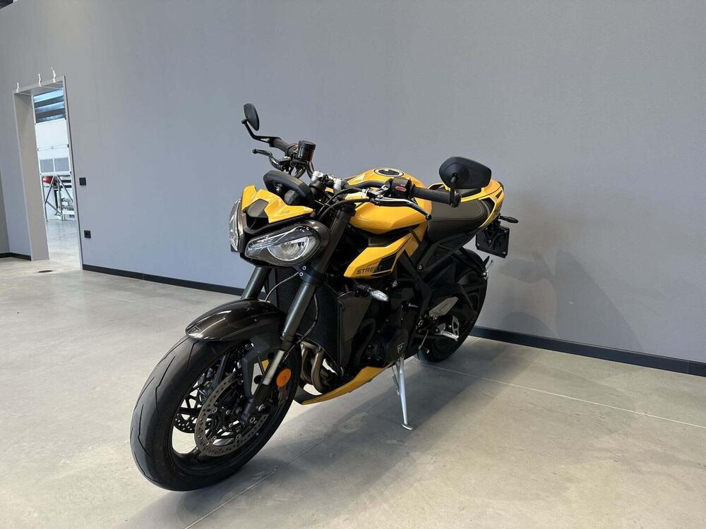 Triumph Street Triple 765 Moto2 (2026) (7)