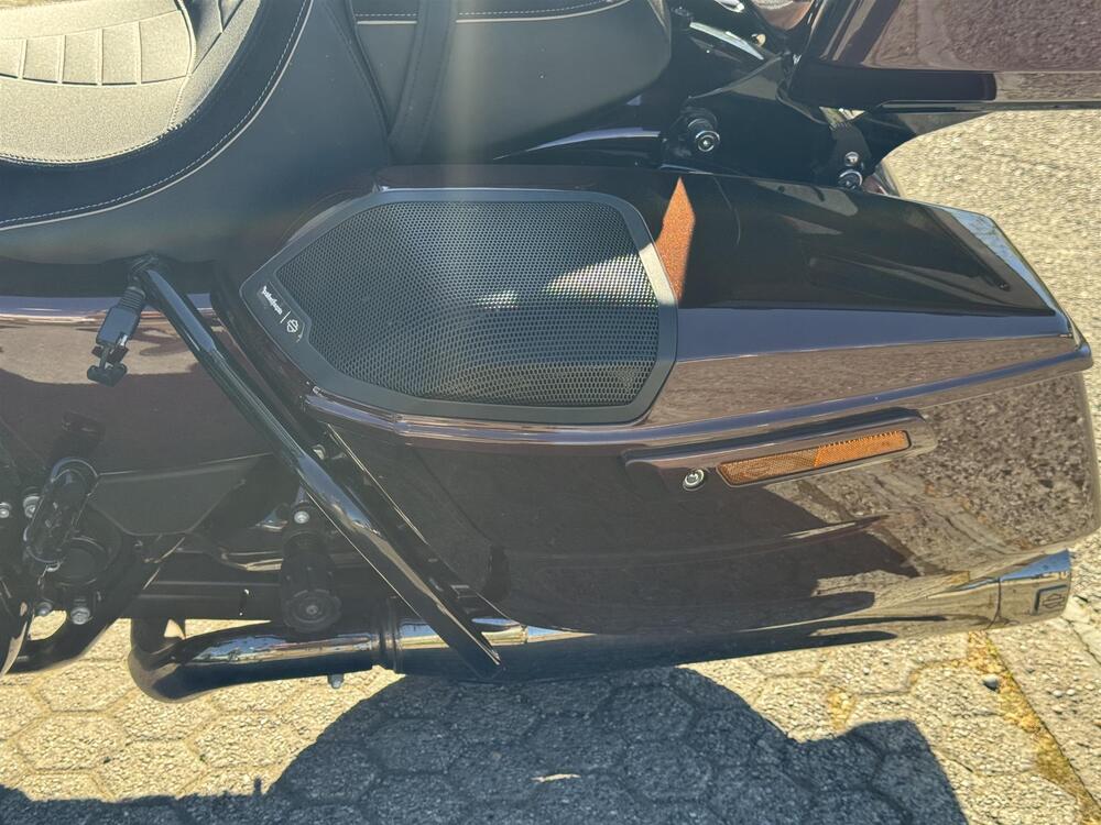 Harley-Davidson CVO Street Glide (2024) (2)