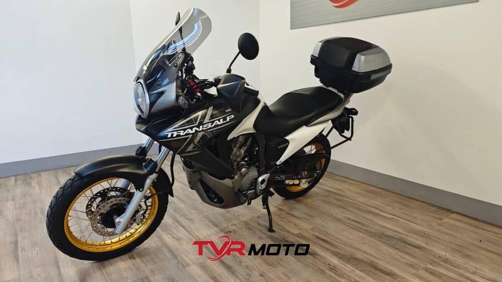 Honda Transalp XL 700 V (2007 - 2013) (3)