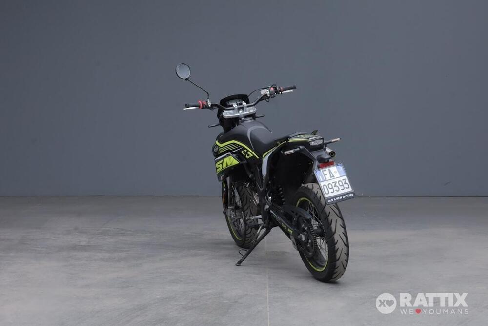 FB Mondial SMX 125 Motard (2021 - 24) (5)