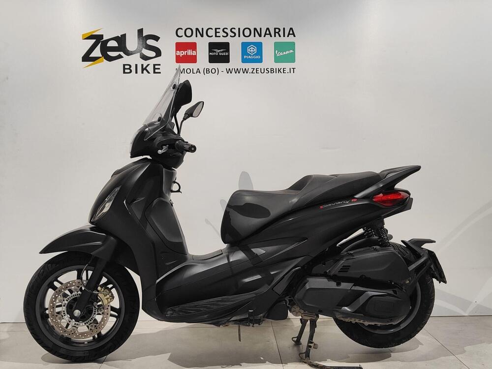 Piaggio Beverly 400 S ABS-ASR (2021 - 24) (2)