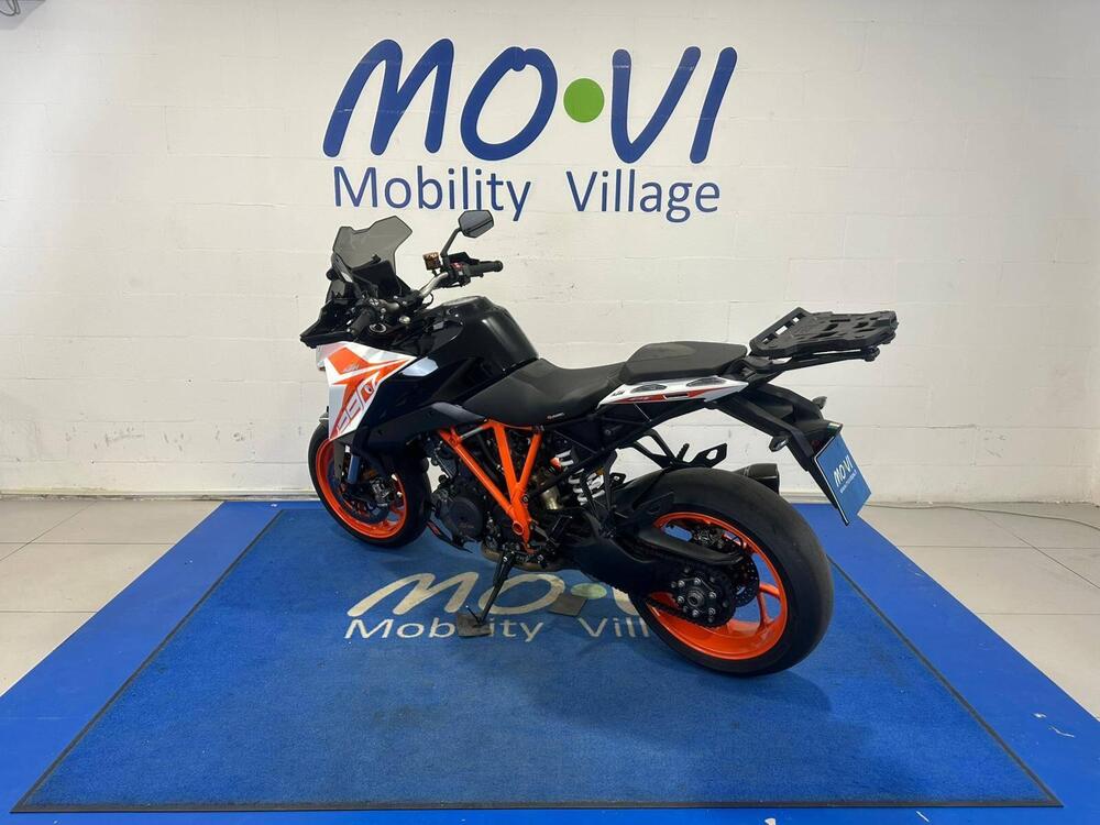 KTM 1290 Super Duke GT (2019 - 20) (4)