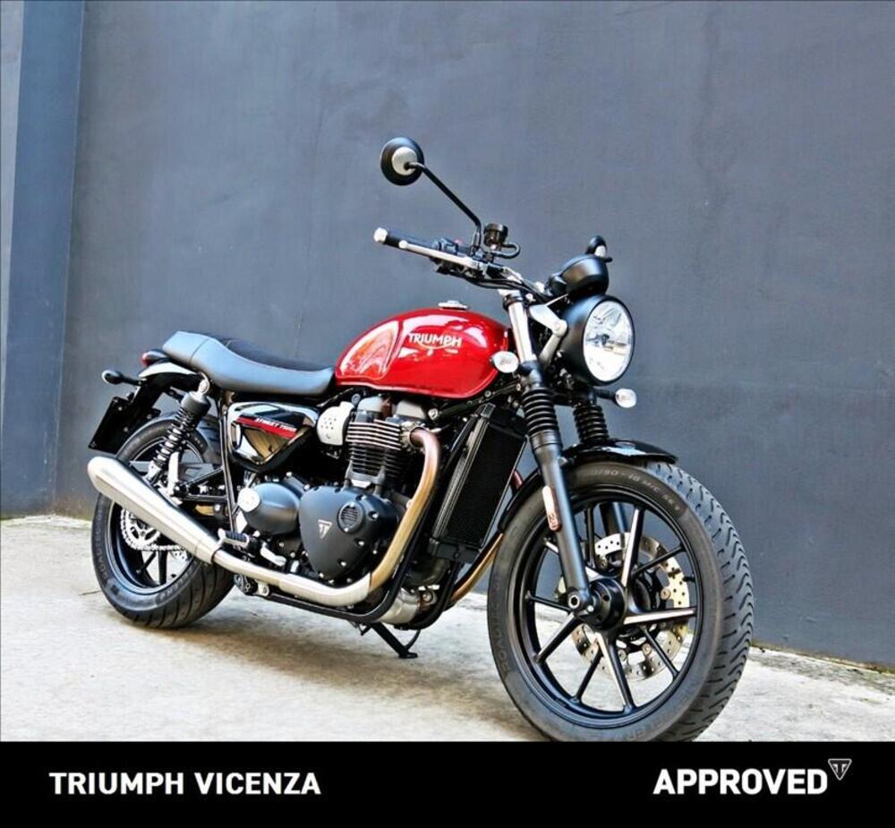 Triumph Street Twin 900 (2021 - 22) (3)