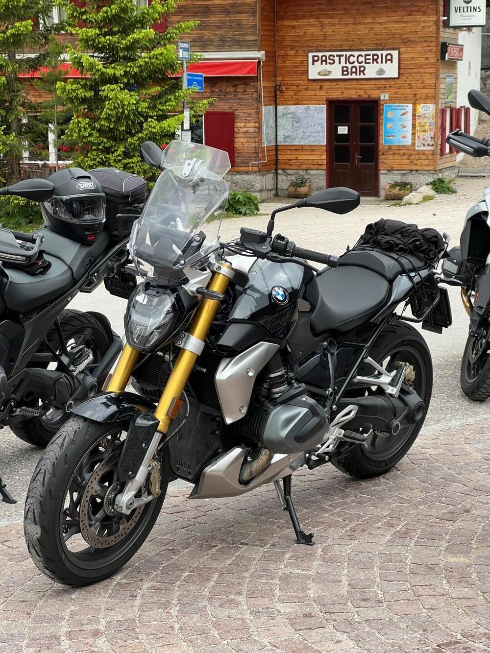 Bmw R 1250 R (2021 - 25)