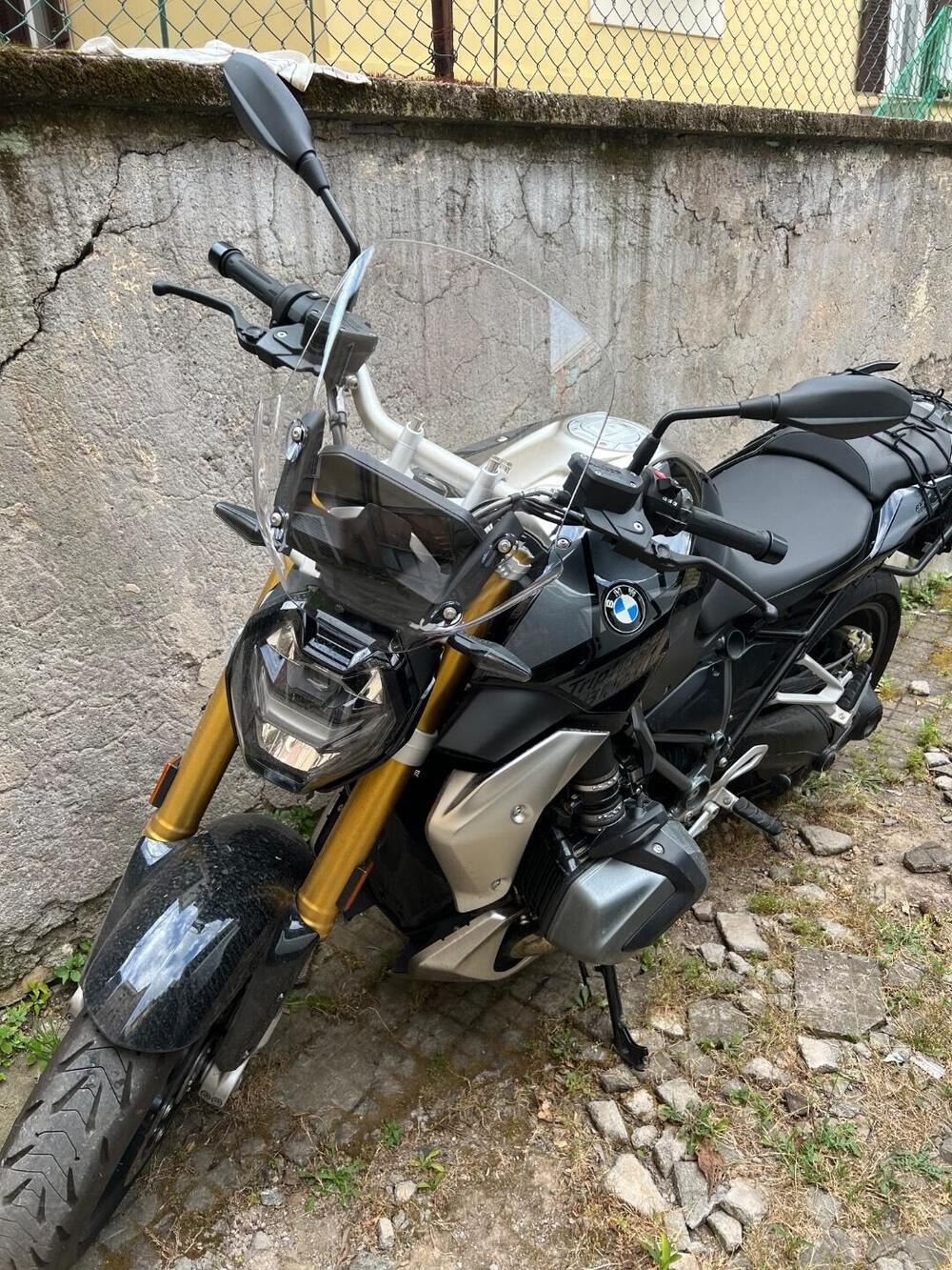 Bmw R 1250 R (2021 - 25) (2)