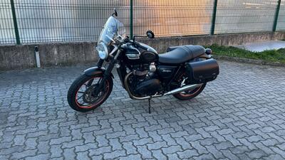Triumph Street Twin 900 (2016) usata