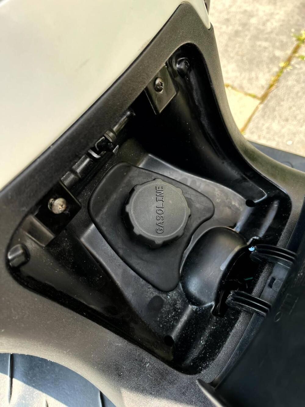 Piaggio Beverly 300 i.e. (2010 - 16) (17)