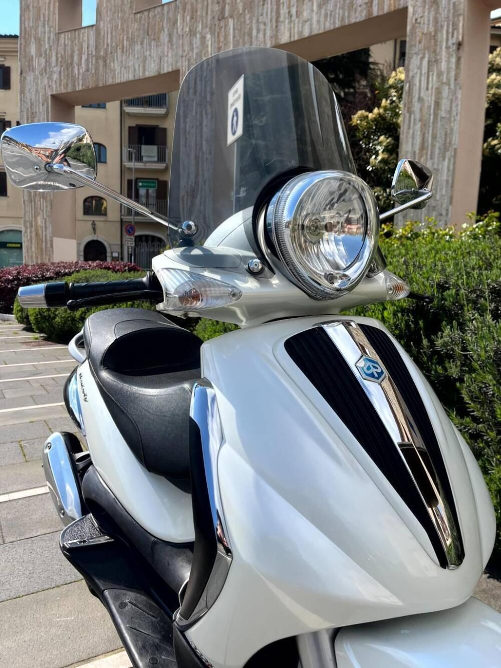 Piaggio Beverly 300 i.e. (2010 - 16) (19)