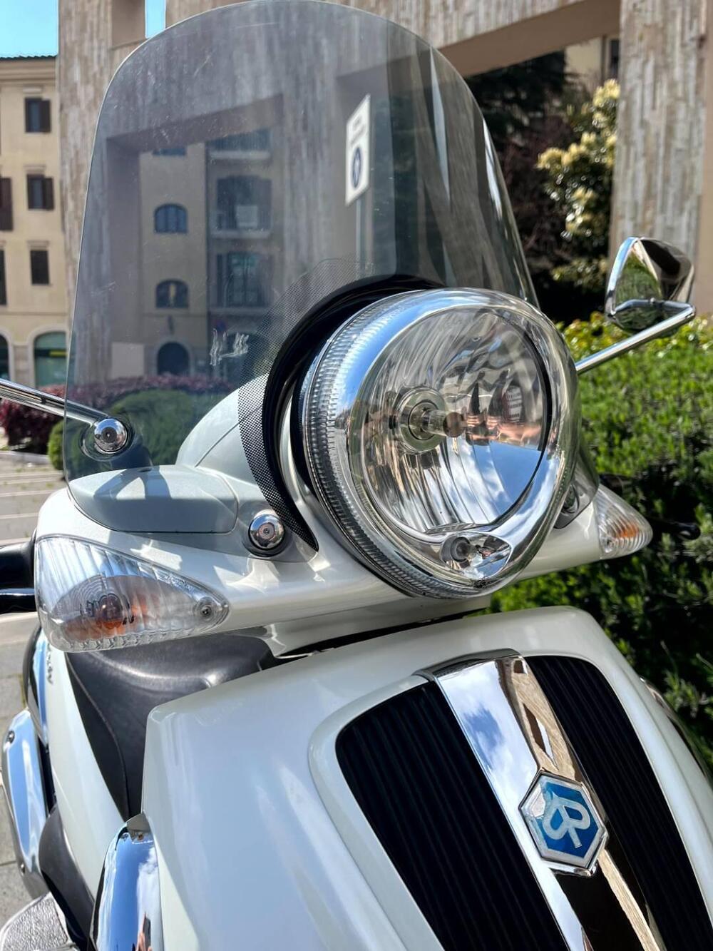 Piaggio Beverly 300 i.e. (2010 - 16) (20)