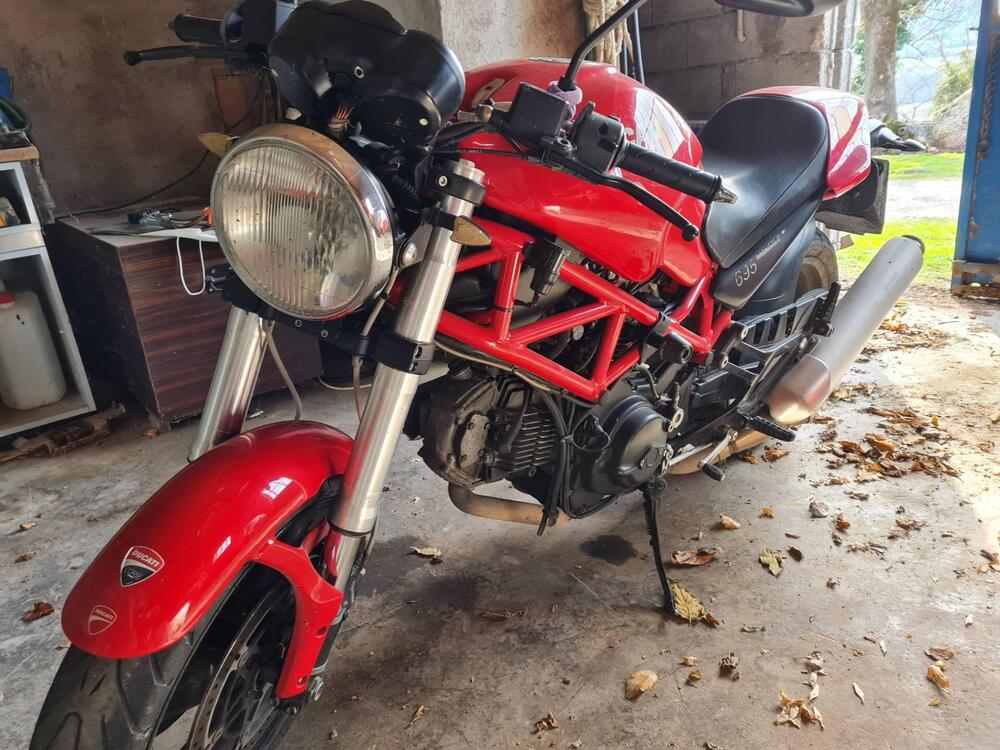 Ducati Monster 695 (2006 - 08) (2)