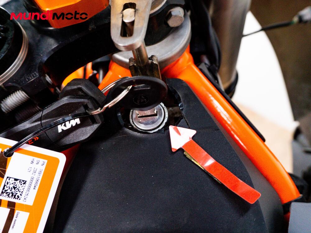 KTM 690 Enduro R (2019 - 20) (19)