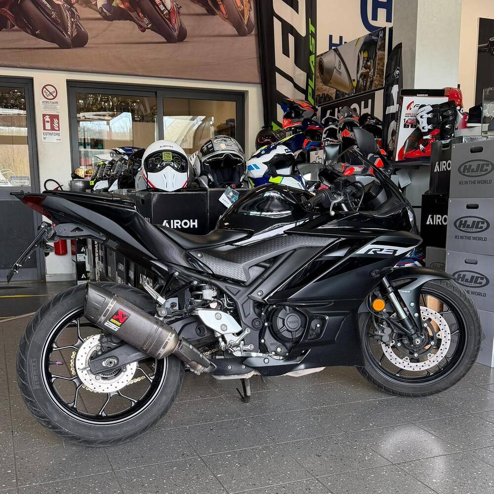 Yamaha YZF R3 (2021 - 24) (4)