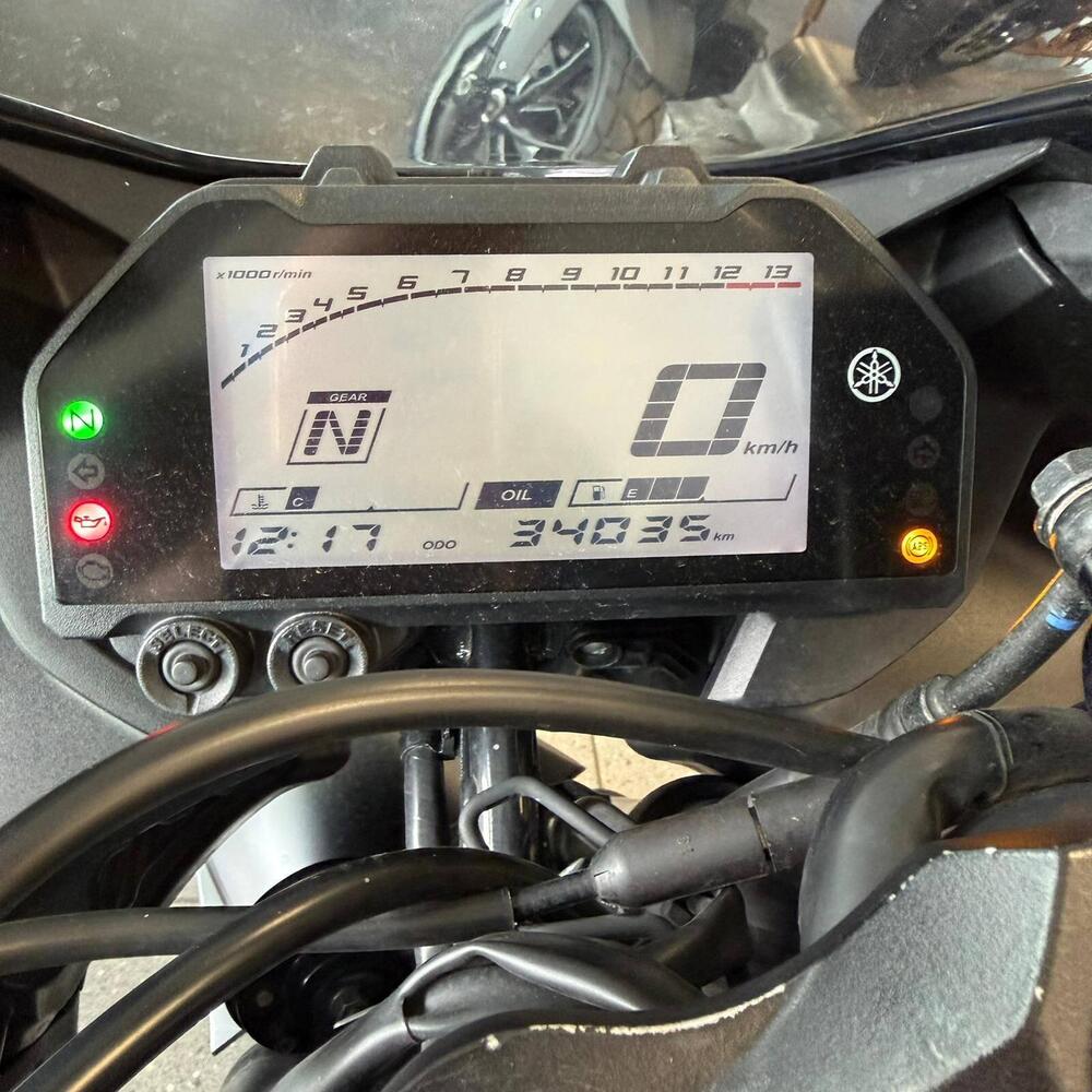 Yamaha YZF R3 (2021 - 24) (5)