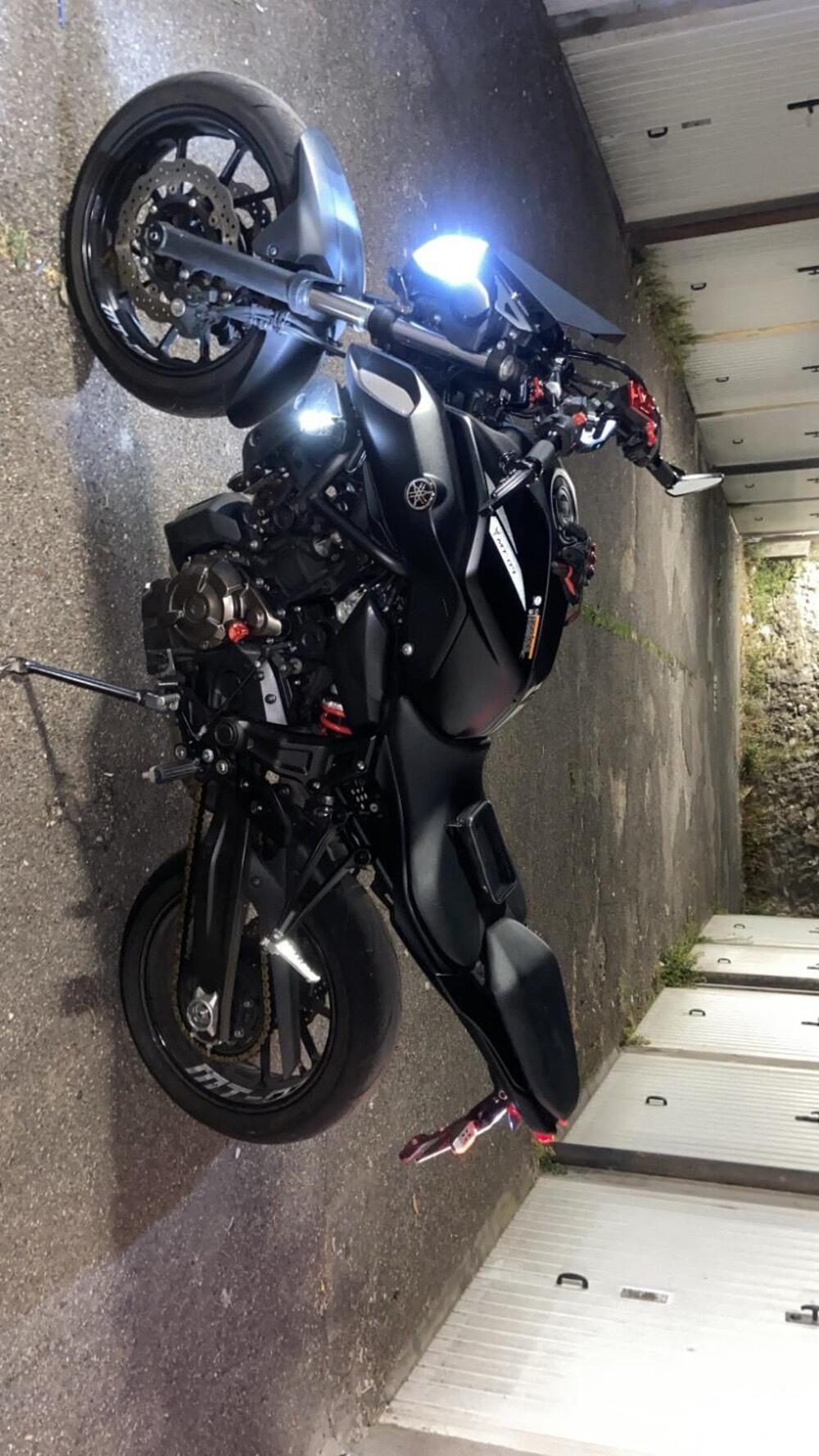 Yamaha MT-07 (2017 - 18) (4)