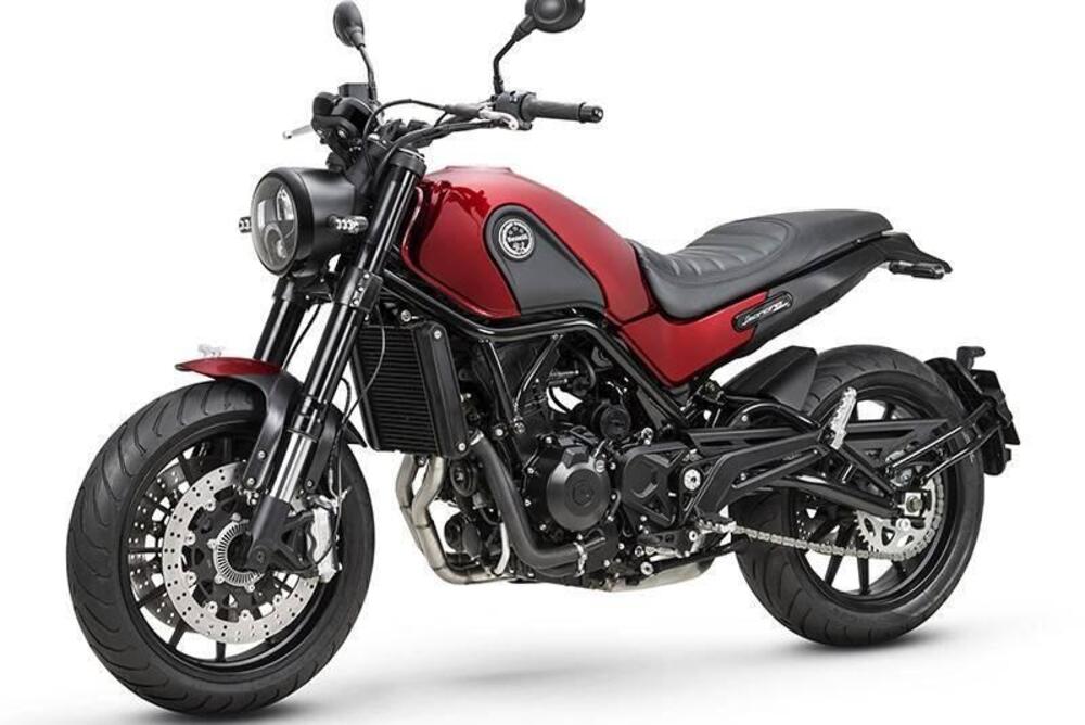 Benelli Leoncino 500 (2021 - 25) (4)