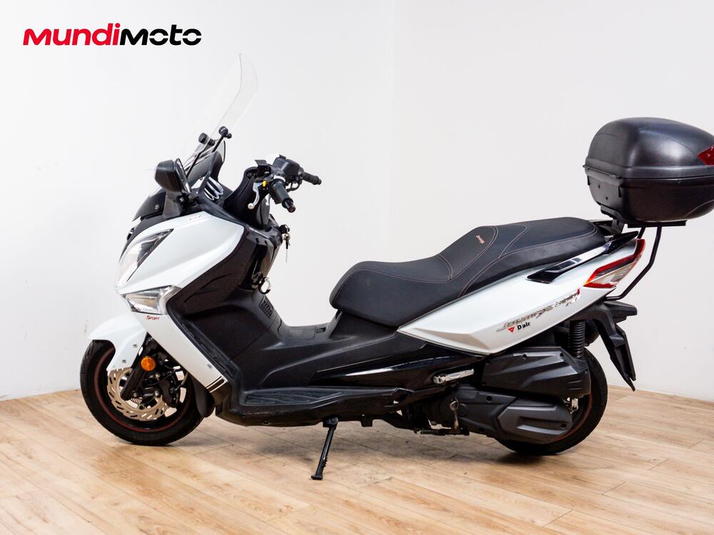 Sym Joymax 300 i ABS (2012 - 18) (6)