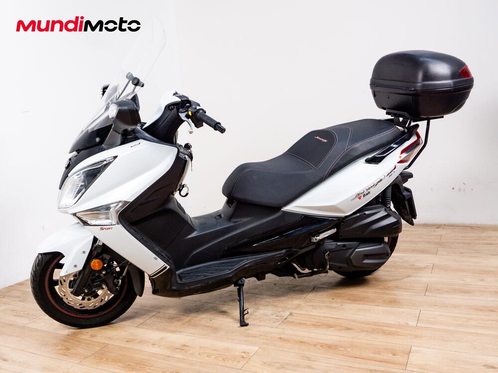 Sym Joymax 300 i ABS (2012 - 18) (8)