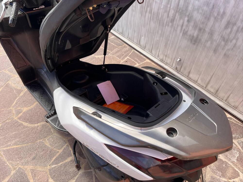 Kymco Downtown 300i (2009 - 17) (10)