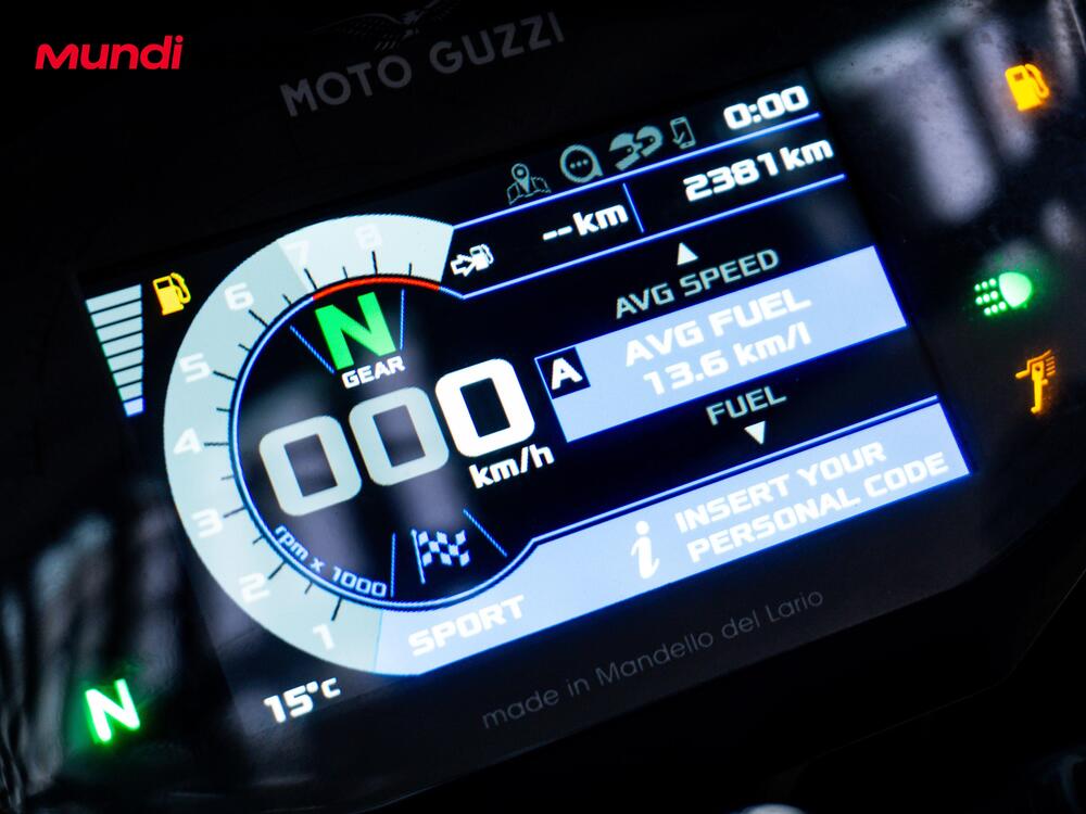 Moto Guzzi V85 TT (2024 - 26) (12)