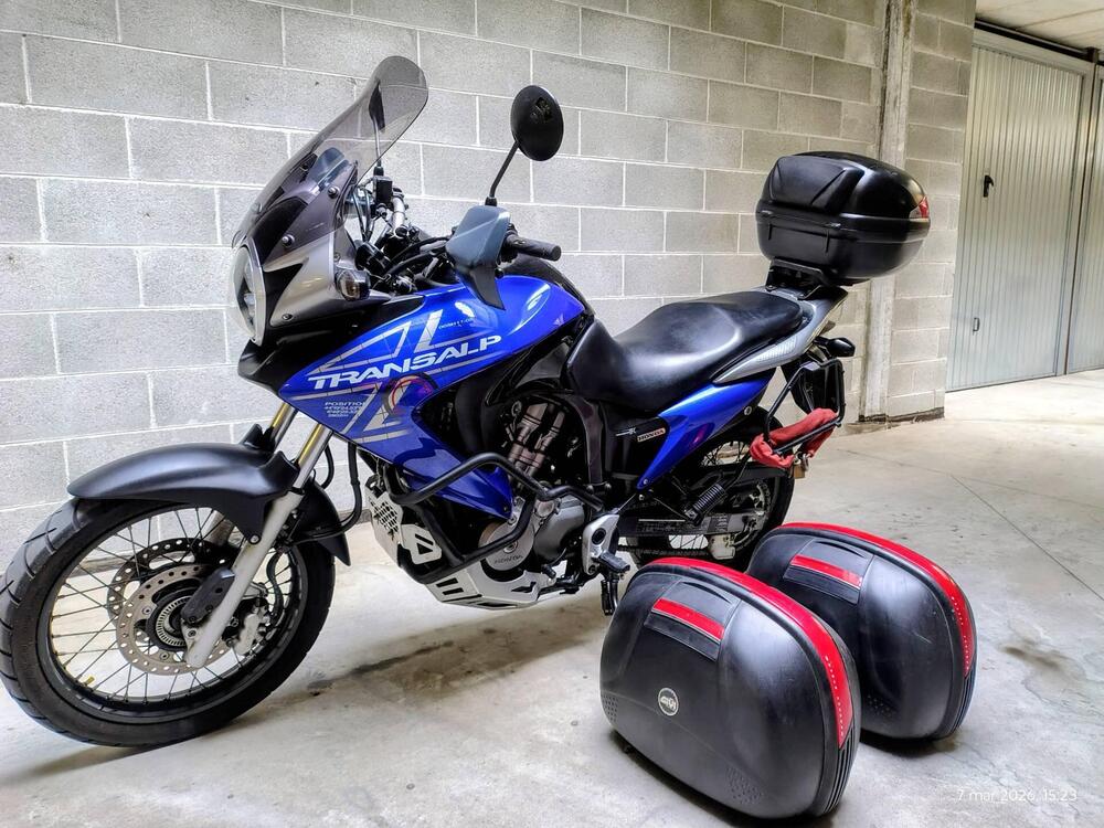Honda Transalp XL 700 V ABS (2007 - 2013) (3)