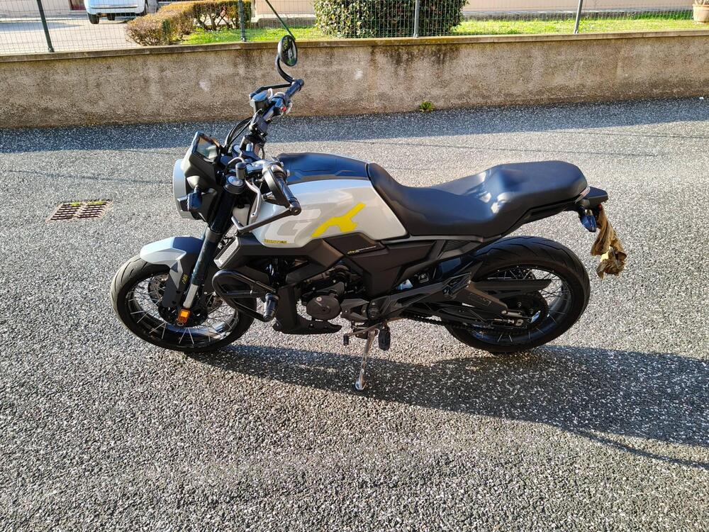 Zontes ZT125-GK (2022 - 25) (7)