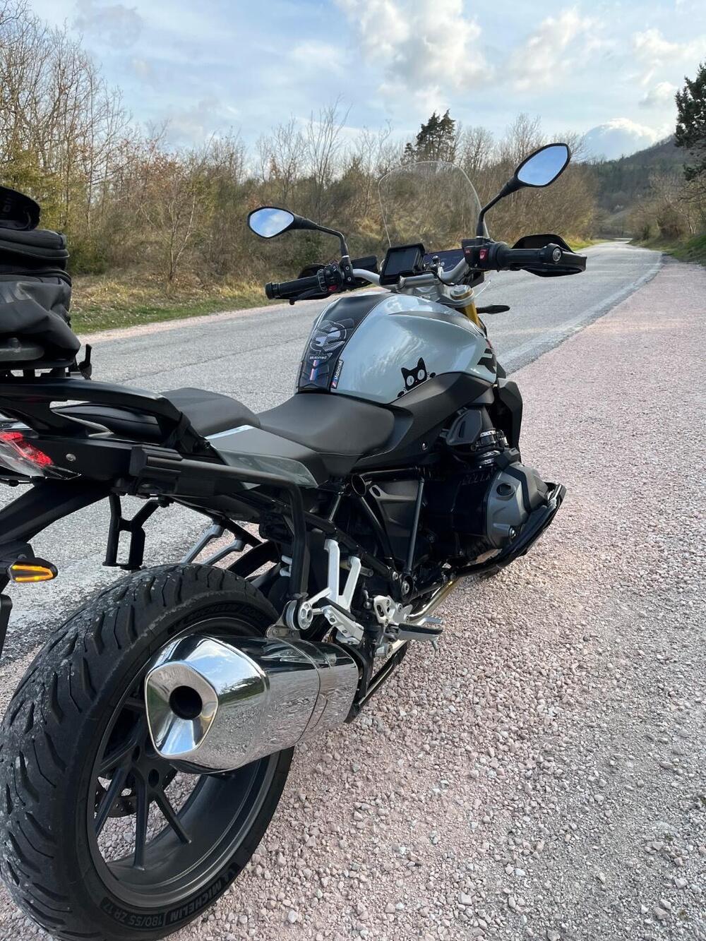 Bmw R 1250 R (2021 - 25) (7)