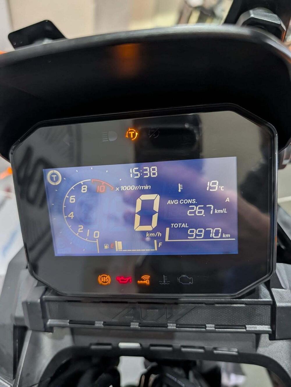 Honda ADV 350 (2022 - 24) (6)