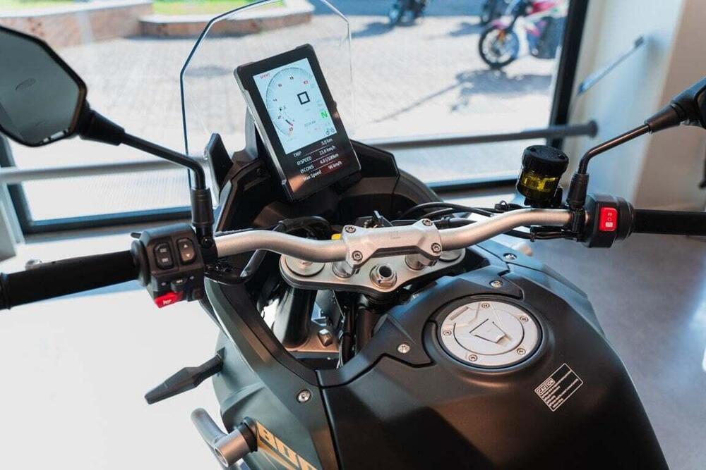 Kove 800X Pro (2024 - 25) (8)