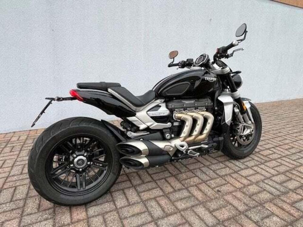 Triumph Rocket 3 R (2021 - 24) (3)