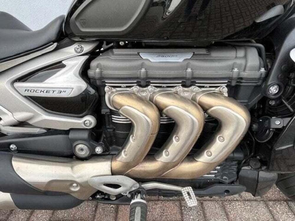 Triumph Rocket 3 R (2021 - 24) (5)