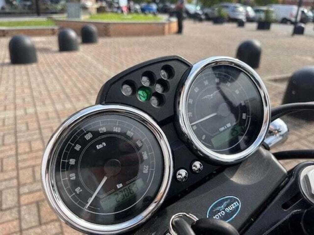 Moto Guzzi V7 Special (2012 - 14) (6)
